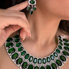Emerald Dynasty Choker Set