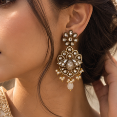 Mayur Mahal Kundan Necklace & Earrings Set