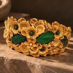 Gulbahar Emerald Floral Choker & Earrings Set