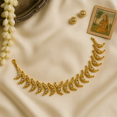 Crescent Kundan & Pearl Maatha Patti