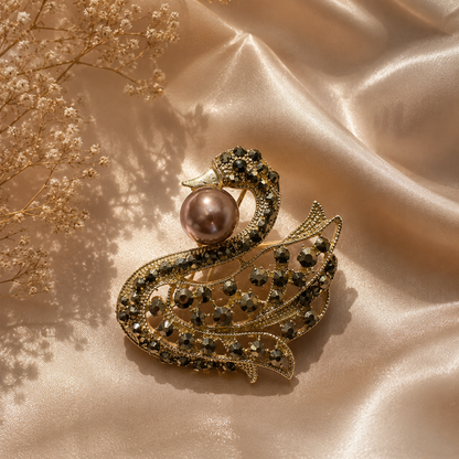 Noir Swan Pearl Brooch