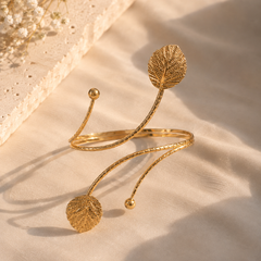 Sylva Leaf Arm Cuff