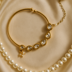 Oversized Kundan & Pearl Bridal Nath with Chain
