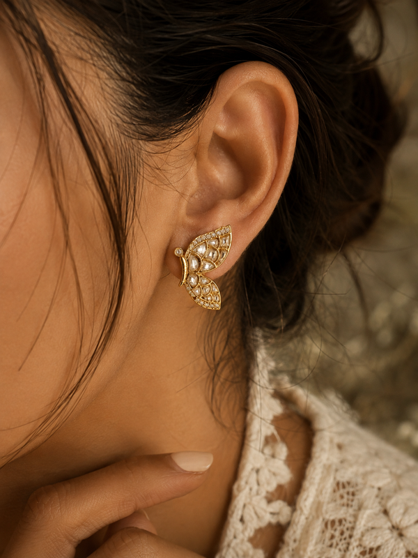 Titli Kundan Studs