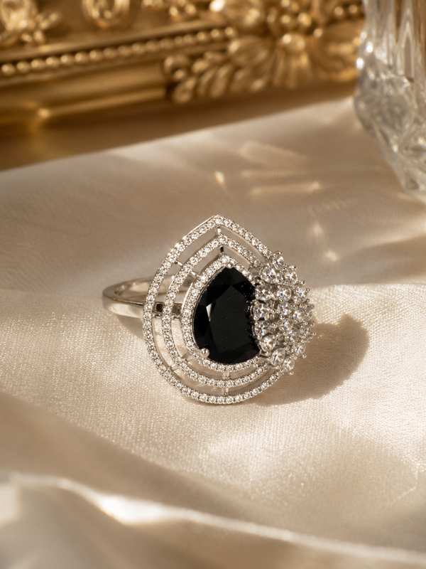 Nisha Onyx Statement Ring