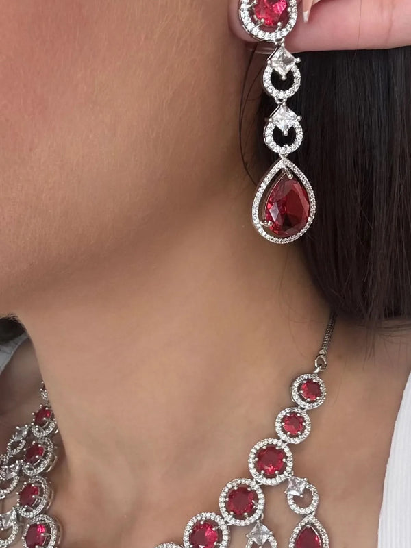 Rouge Cascade Diamond Necklace Set