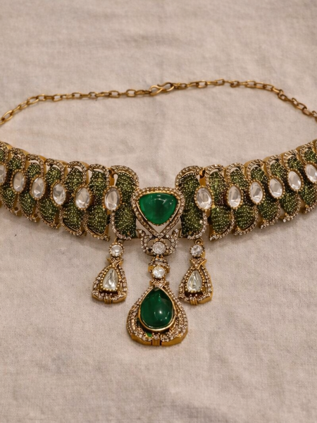 Emerald Noor Heritage Choker Set