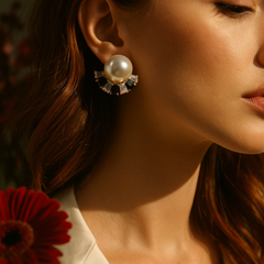 Noir Pearl Radiance Earrings