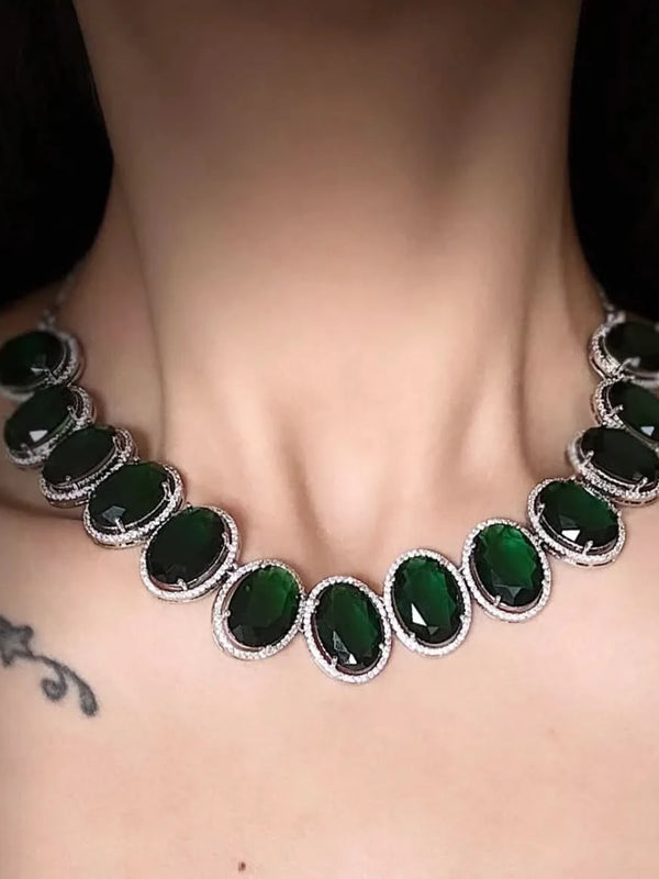 Emerald Aura Luxe Necklace Set