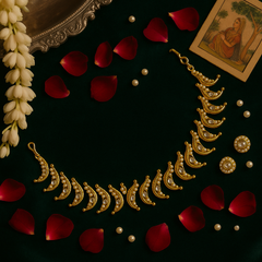 Crescent Kundan & Pearl Maatha Patti
