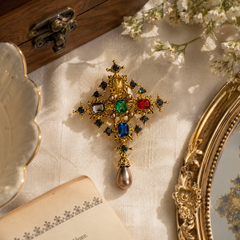 Regal Cross Heritage Brooch
