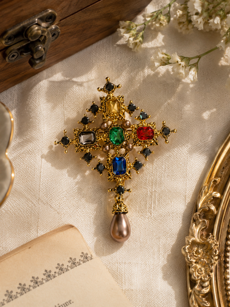 Regal Cross Heritage Brooch