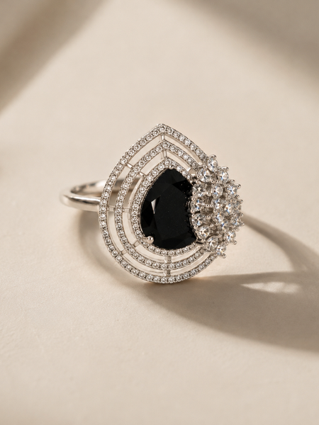 Nisha Onyx Statement Ring