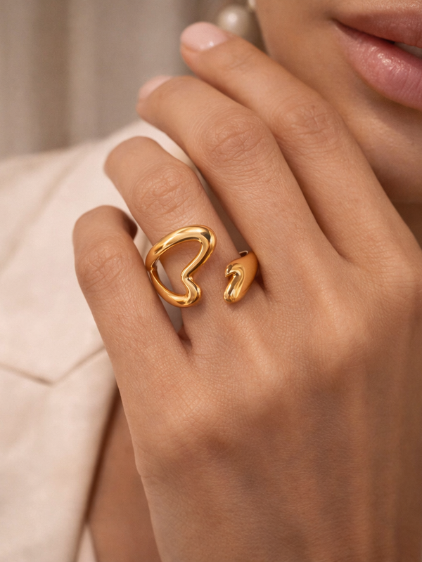 Luna Heart Open Gold-Plated Ring