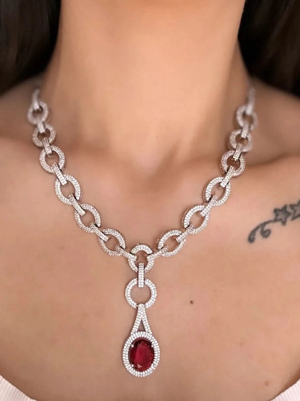 Crimson Link Diamond Set