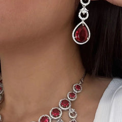Rouge Cascade Diamond Necklace Set