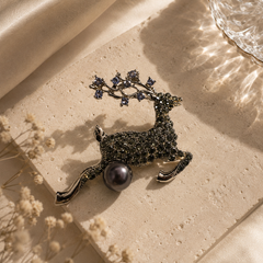 Forest Majesty Brooch