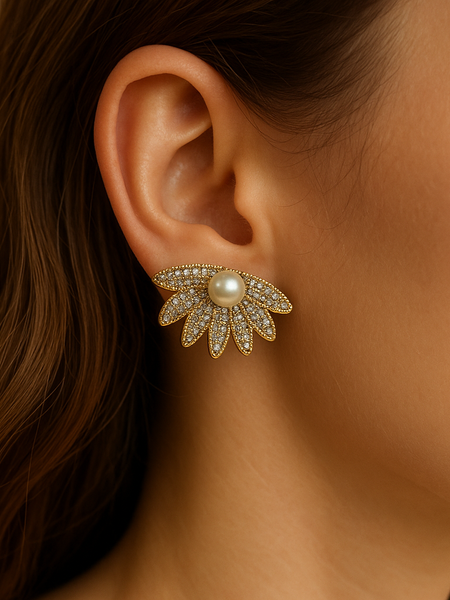 Aurora Pearl Stud Earrings
