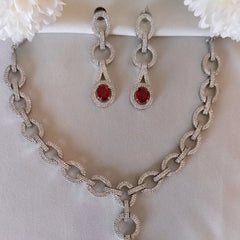 Crimson Link Diamond Set