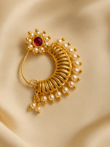 Traditional Maharashtrian Pearl & Kundan Nath