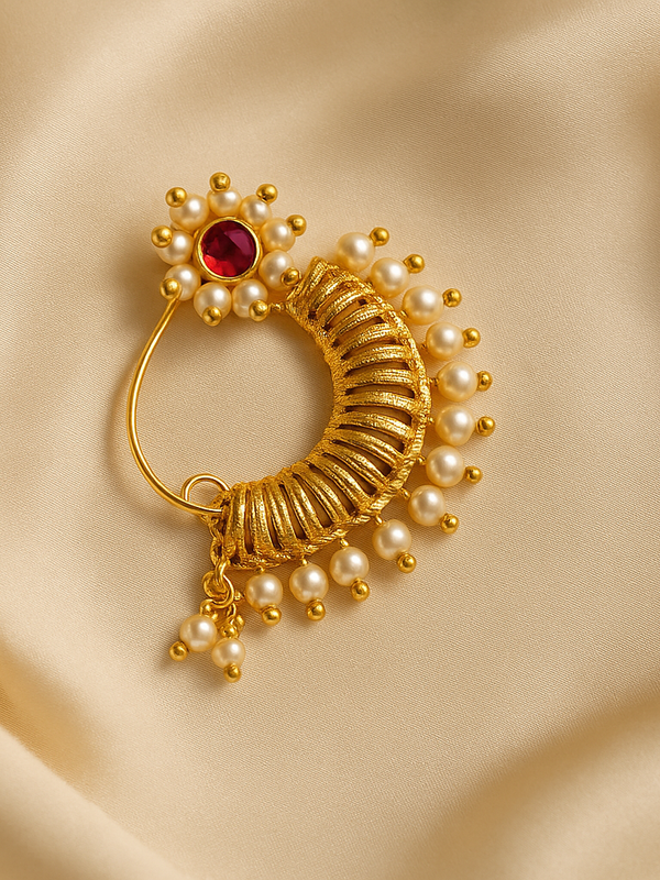 Traditional Maharashtrian Pearl & Kundan Nath
