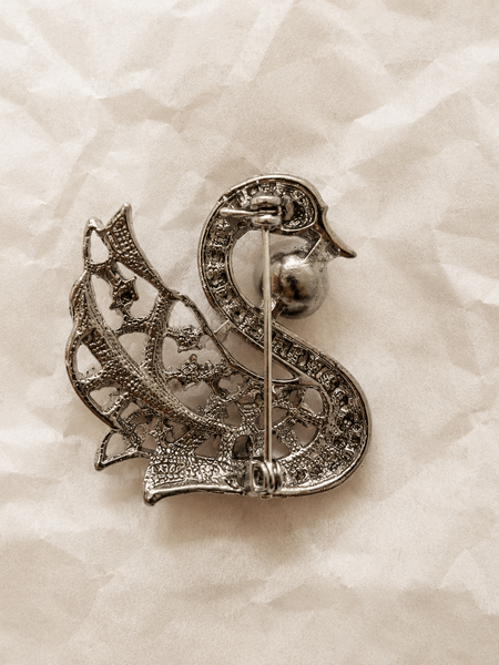 Noir Swan Pearl Brooch