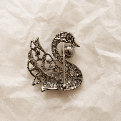 Noir Swan Pearl Brooch