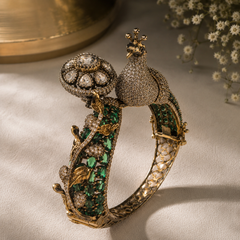 Mayura Emerald Maharani Bracelet