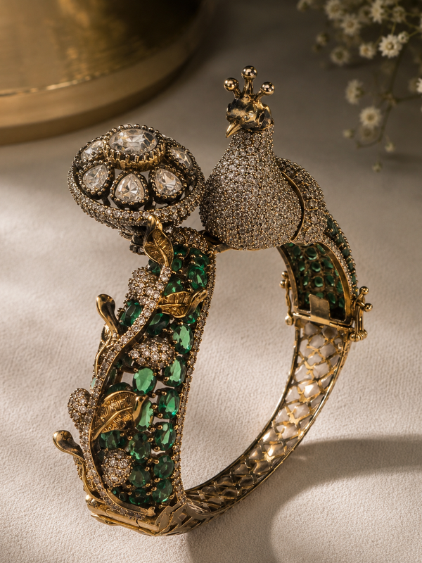 Mayura Emerald Maharani Bracelet