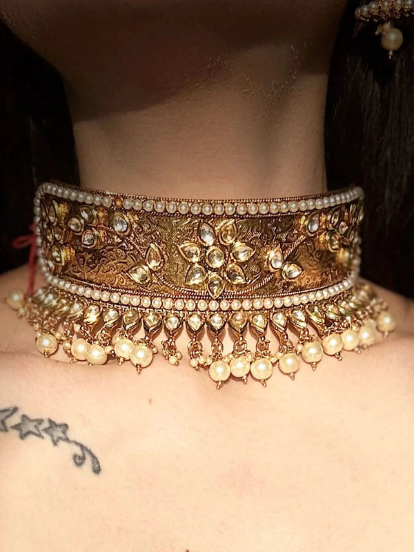Ameeran Choker
