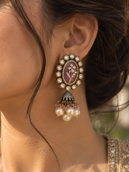 Gulnaar Pearl Jewellery Set