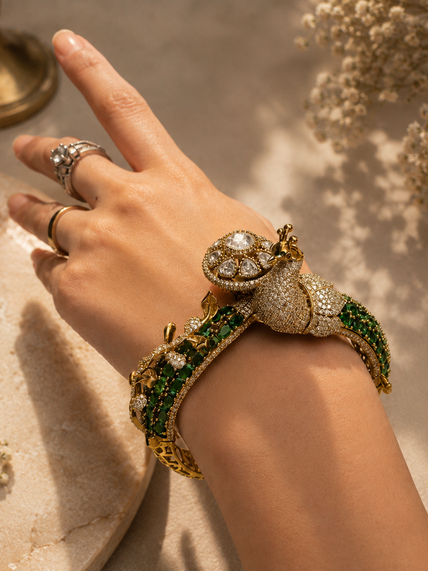 Mayura Emerald Maharani Bracelet