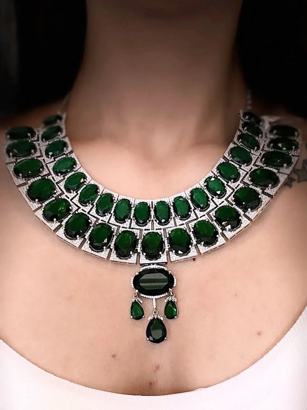 Emerald Dynasty Choker Set