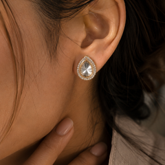 Aaina Kundan Studs