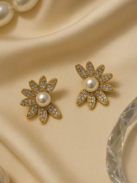 Aurora Pearl Stud Earrings