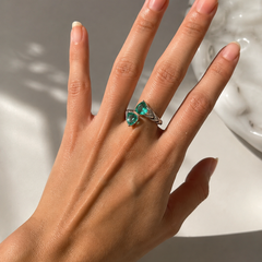 Zümra Emerald Twin Ring