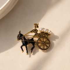 Vintage Pearl Carriage Brooch