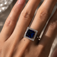 Neel Princess Halo Ring