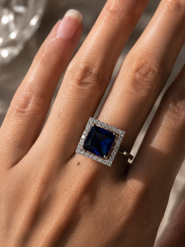 Neel Princess Halo Ring