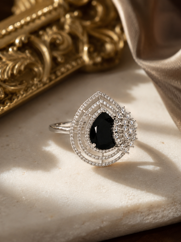 Nisha Onyx Statement Ring