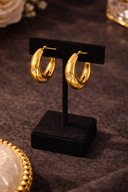 Solene Gold Oval Hoop Earrings