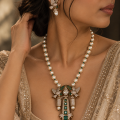Bulbul Emerald Pearl Necklace & Earrings Set