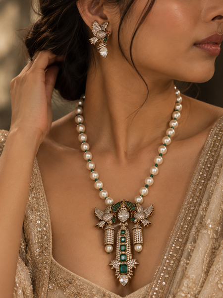 Bulbul Emerald Pearl Necklace & Earrings Set