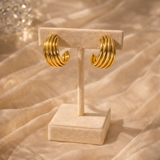 Aurelia Ribbed Gold Hoop Earrings