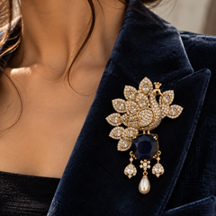 Neel Mayura Brooch