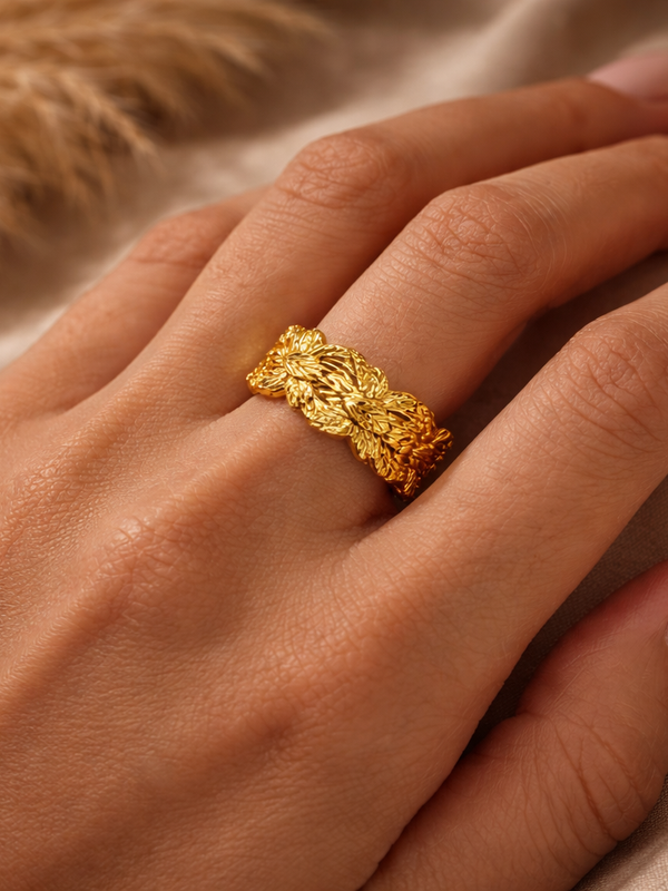 Heritage Leaf Weave Band Ring