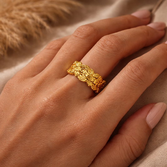 Heritage Leaf Weave Band Ring