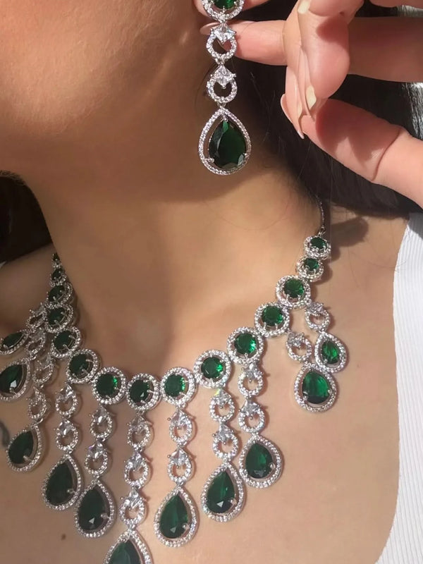 Emerald Empress Diamond Necklace Set