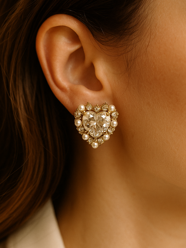 Amour Pearl Heart Studs