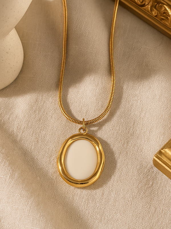 Golden Aura Oval Pendant Necklace